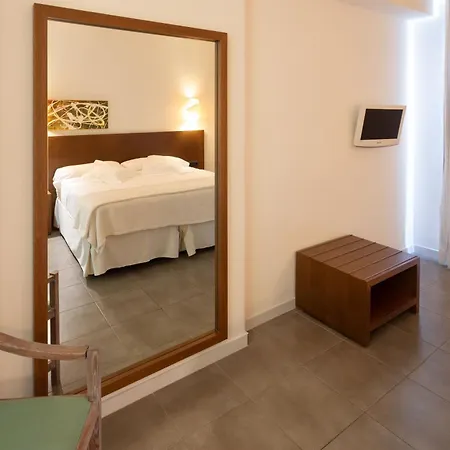 Es Mitjorn Hotel-2